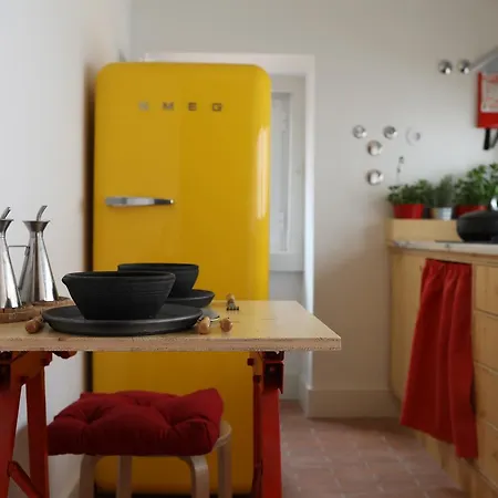 De Pedra E Sal & Hostel Setúbal