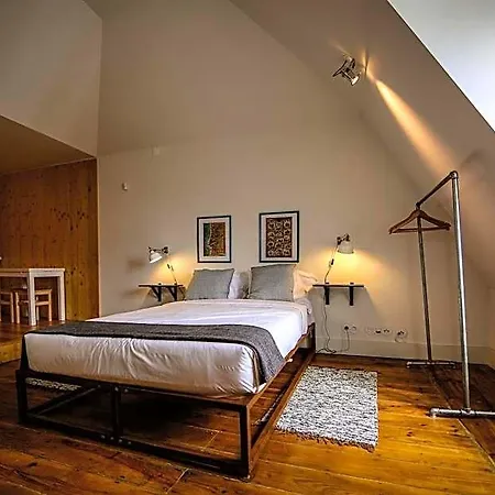 Albergue De Pedra E Sal & Setúbal