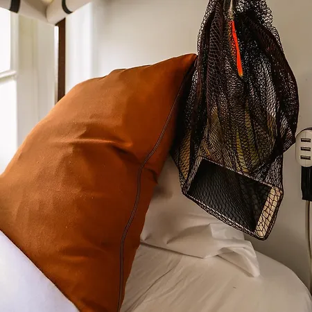 De Pedra E Sal & Hostel Setubal
