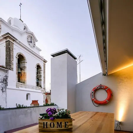 De Pedra E Sal & Hostel Setubal