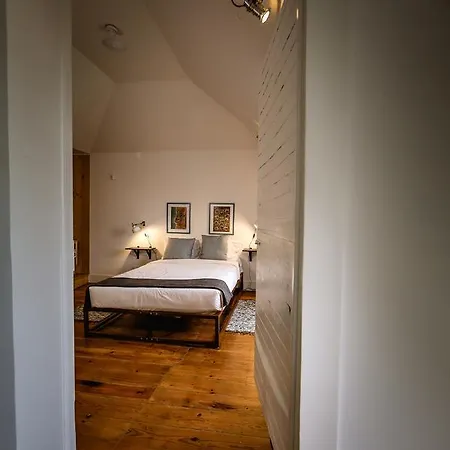 De Pedra E Sal & Hostel Setubal
