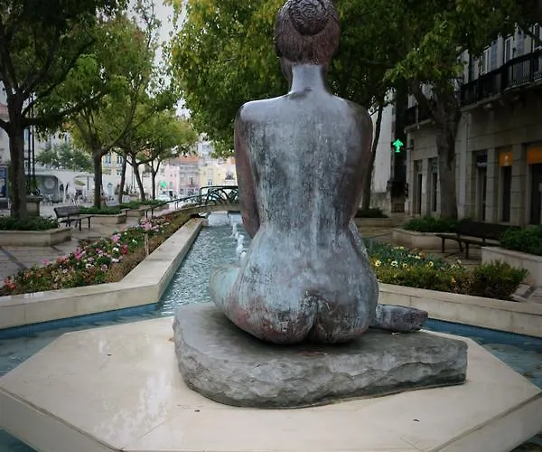 De Pedra E Sal & Hostel Σετούμπαλ